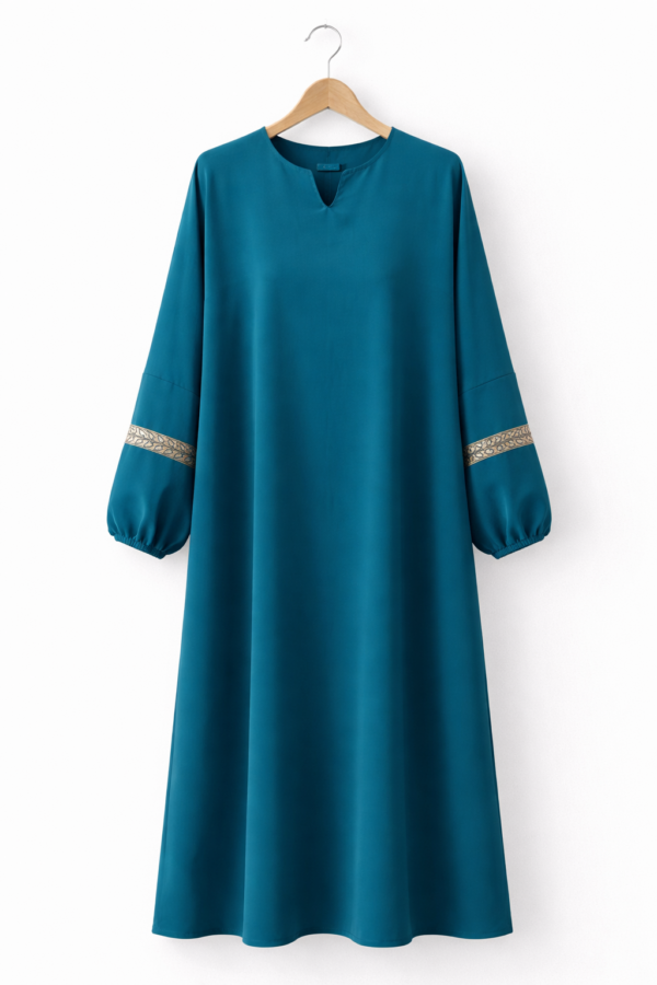 Abaya Vert Émeraude avec Détails Brodés Élégants