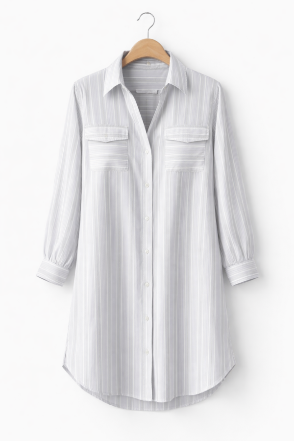 Chemise longue blanche rayée